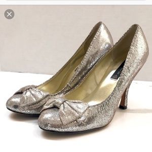 Steve Madden Silver Bow Heels